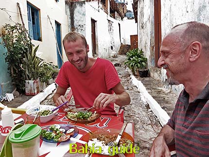 Happy traveller's faces while visiting Chapada Diamantiana national park with Ivan Salvador da Bahia & official tour guide, Peter and his family from Belgium at Lençois enjoying street food, #FotosBahia,#ChapadaDiamantina,#ChapadaDiamantinaTrekking,#BahiaMetisse,#ToursByLocals,#DiamantinaMountains,#PatyValley,#Lençois,#ChapadaDiamantinaMountains,#IvanBahiaGuide,#nasalturas,#Chapadaadventures