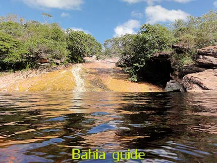 Tobogan waterfalls of Ribeirão do Meio near Lençois Reisen mit Ivan Bahia Reiseleiter, um das Beste im Chapada Diamantina Nationalpark (Brasilianischer Grand Canyon) von Brasilien zu entdecken.